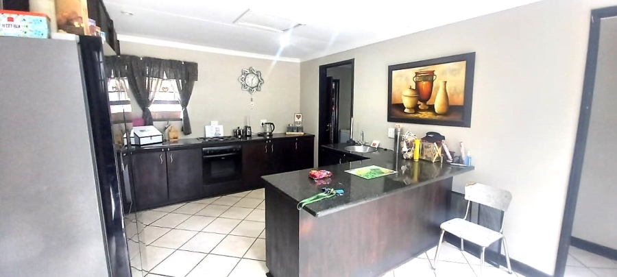 3 Bedroom Property for Sale in Universitas Free State